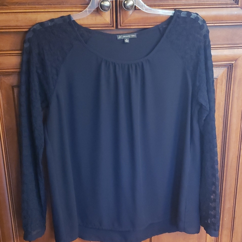 7. Adrianna Papell EUC Navy blouse